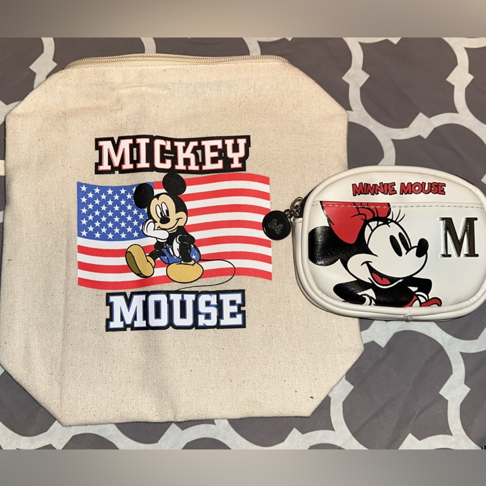 Disney Loungefly Mystery Pin & Primark Bag Bundle - Picture 4 of 10